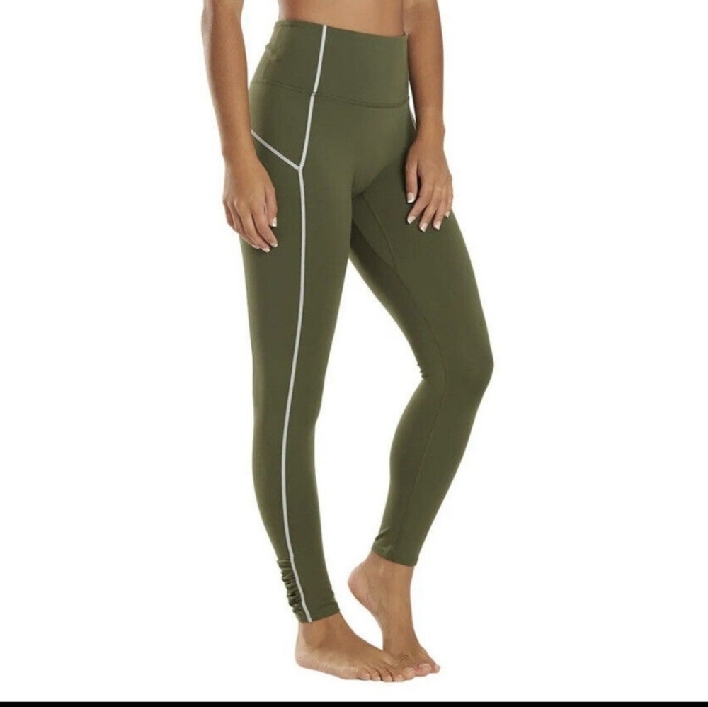 Free People Movement by Free People You're a Peach Leggings - size XS